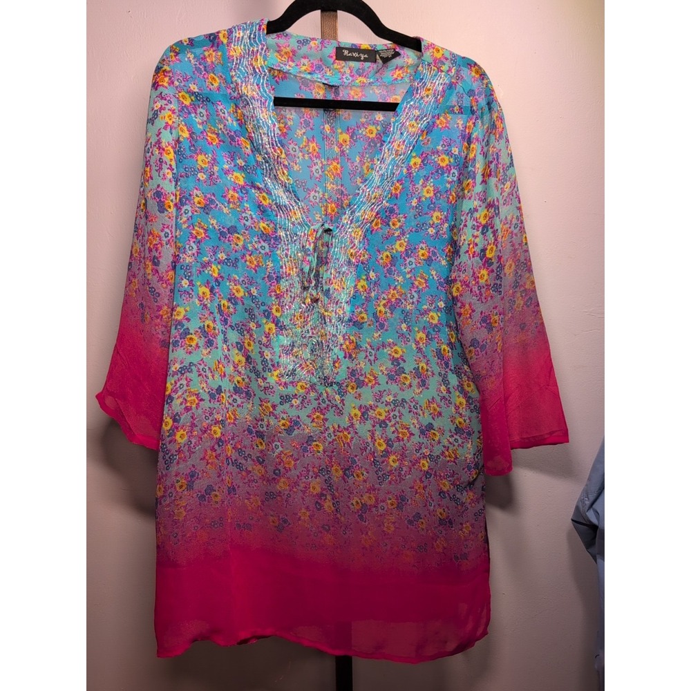 RAVIYA Women's size M Pink floral sheer v-neck Long‎ Sleeve Beaded Tunic Blouse